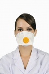 Disposable duckbill respirator with valve